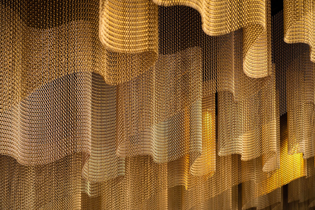 draperie décorative architecture en maille métallique
